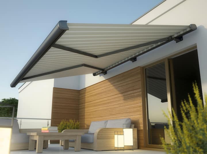 Custom retractable awnings installation in Portland